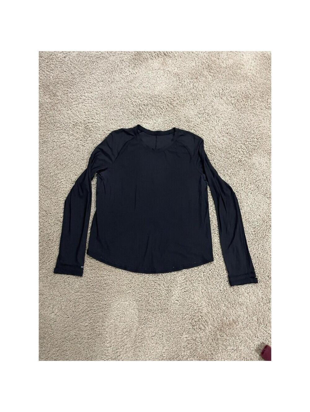 lululemon long-sleeve top in black mesh detailing high-low Black S Small Overs